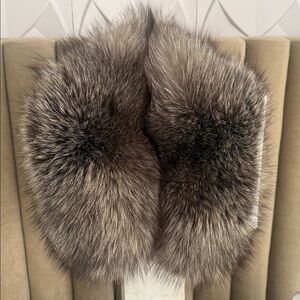 Saga furs crystal fox fur scarf clip on collar